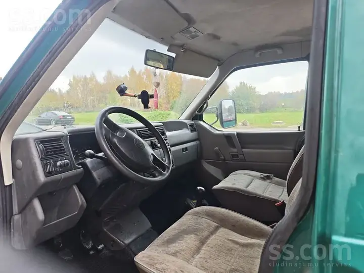Volkswagen Transporter T4 1996 photo 5
