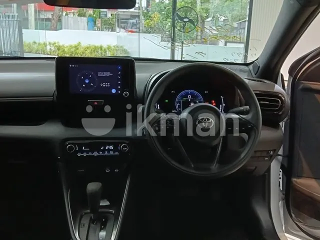 Toyota Yaris 2024 photo 4