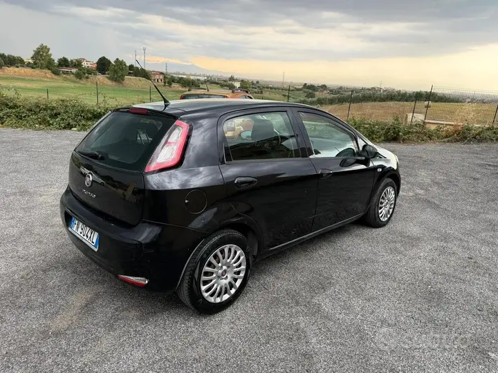 Fiat Punto 2018 photo 3