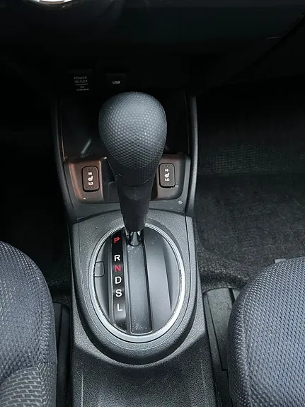 Honda Jazz 2015 photo 5