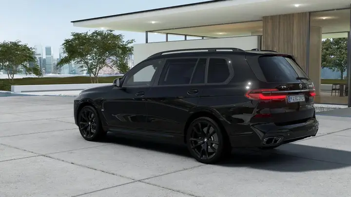 BMW X7 photo 2
