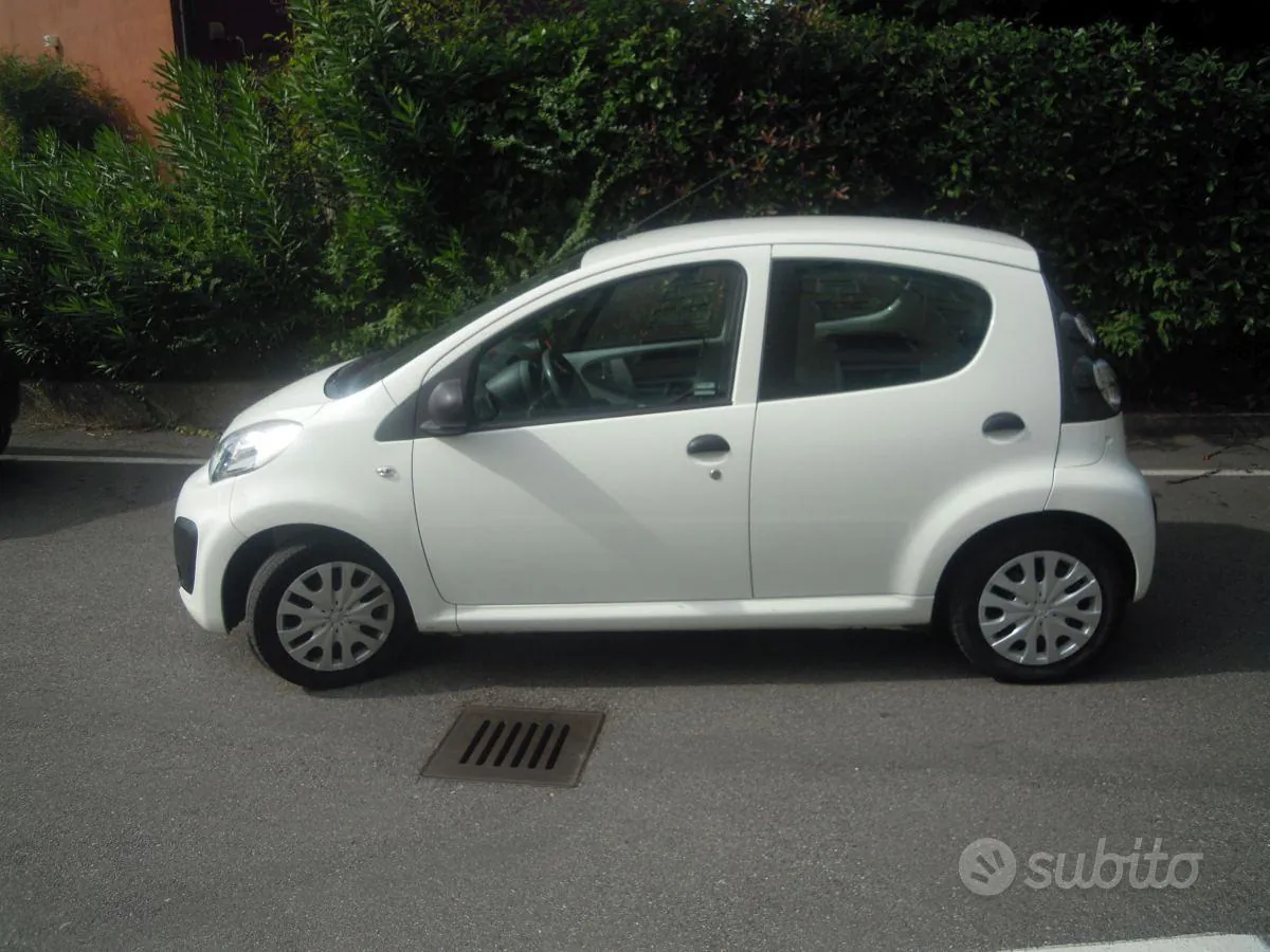 Citroen C1 2012 photo 2