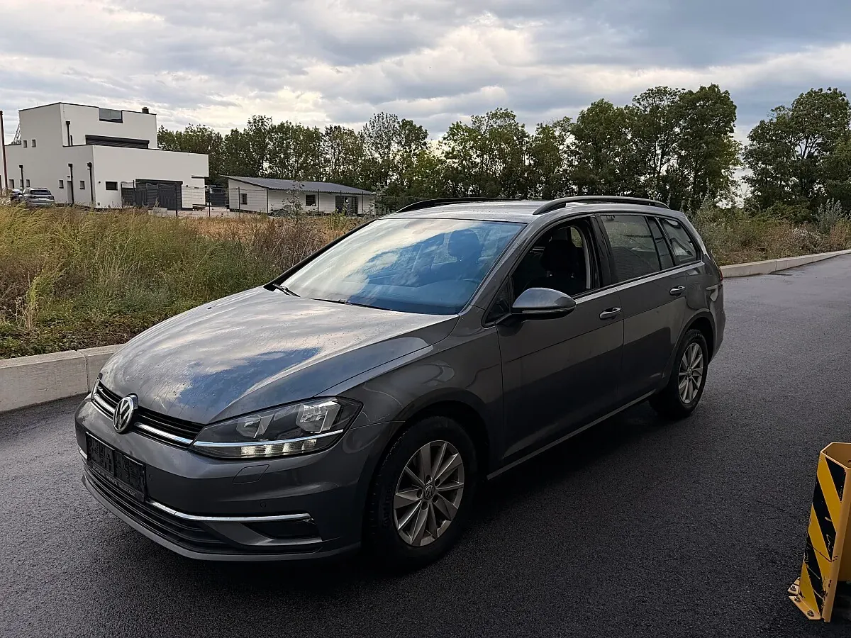 Volkswagen Golf 2017 photo 2