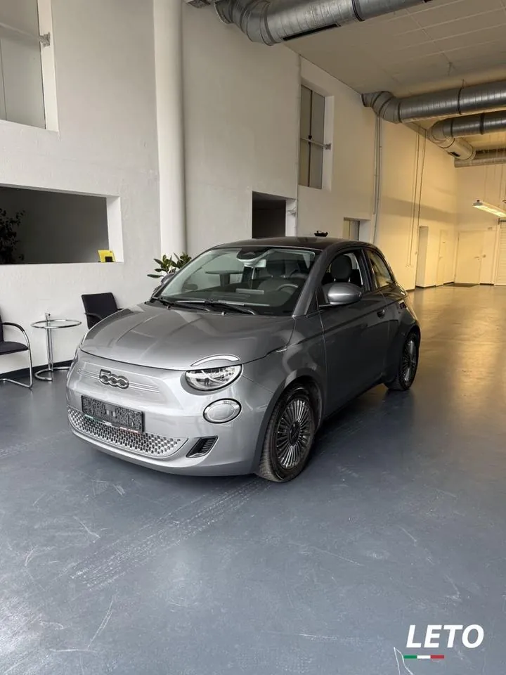 Fiat 500E