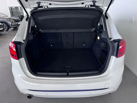 BMW 2 Series Active Tourer 2016 photo 5