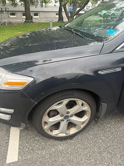 Ford Mondeo 2011 photo 2