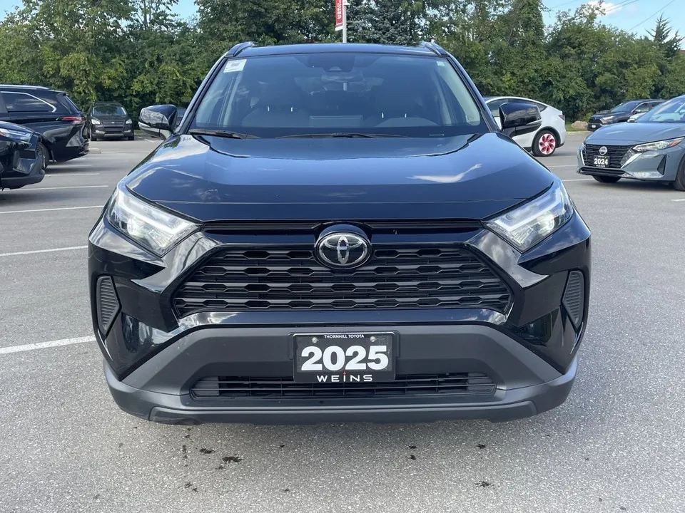 Toyota Rav4 2025 photo 3