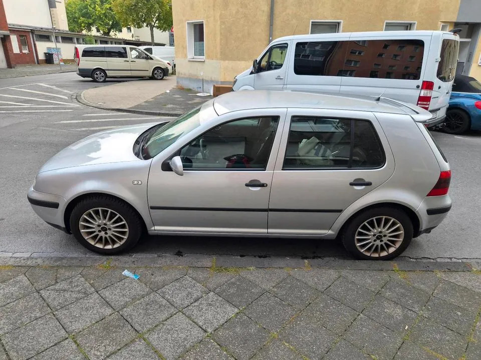 Volkswagen Golf 4