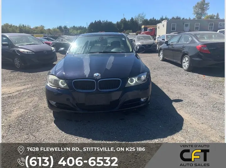 BMW 3 Series 2010 photo 2