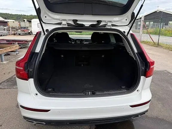 Volvo V60 2020 photo 5