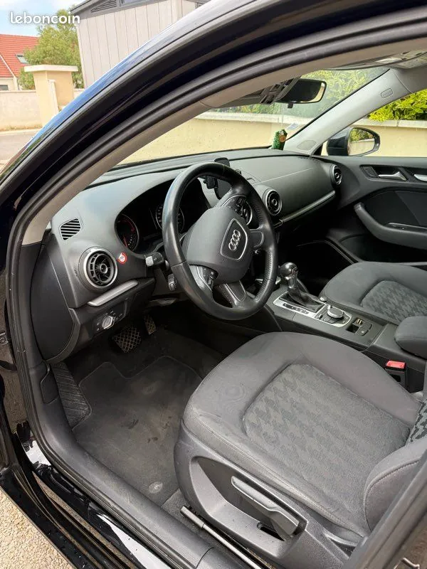 Audi A3 2016 photo 3
