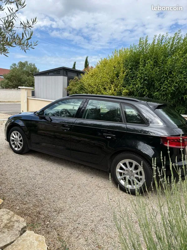 Audi A3 2016 photo 2