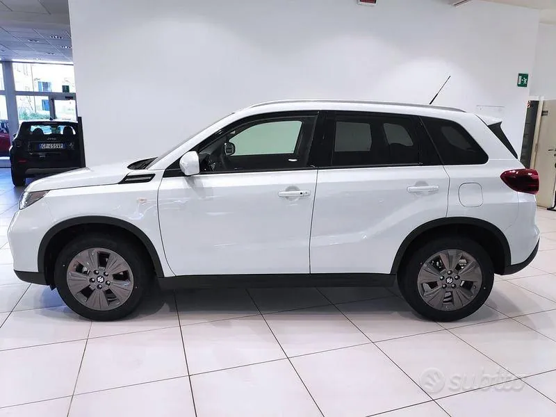 Suzuki Vitara 2026 photo 2