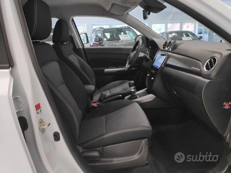 Suzuki Vitara 2026 photo 5