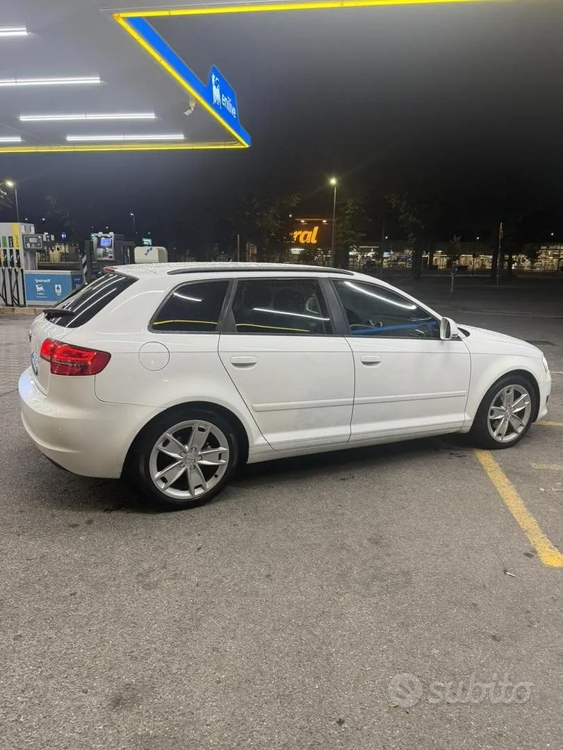 Audi A3 2009 photo 3
