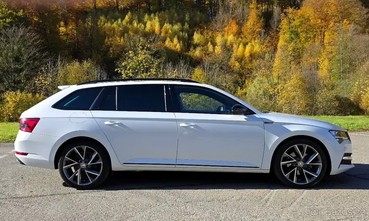 Skoda Superb 2023 photo 5