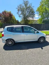 Honda Fit 2006 photo 2