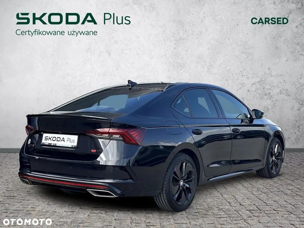 Skoda Octavia 2023 photo 2