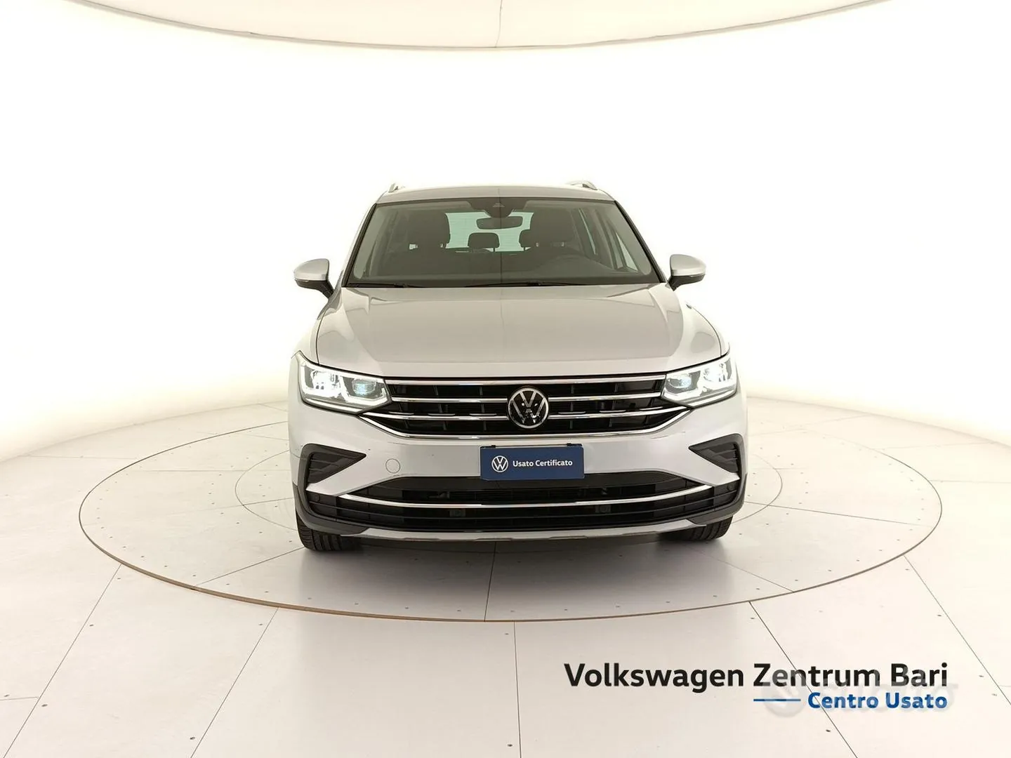 Volkswagen Tiguan 2022 photo 3