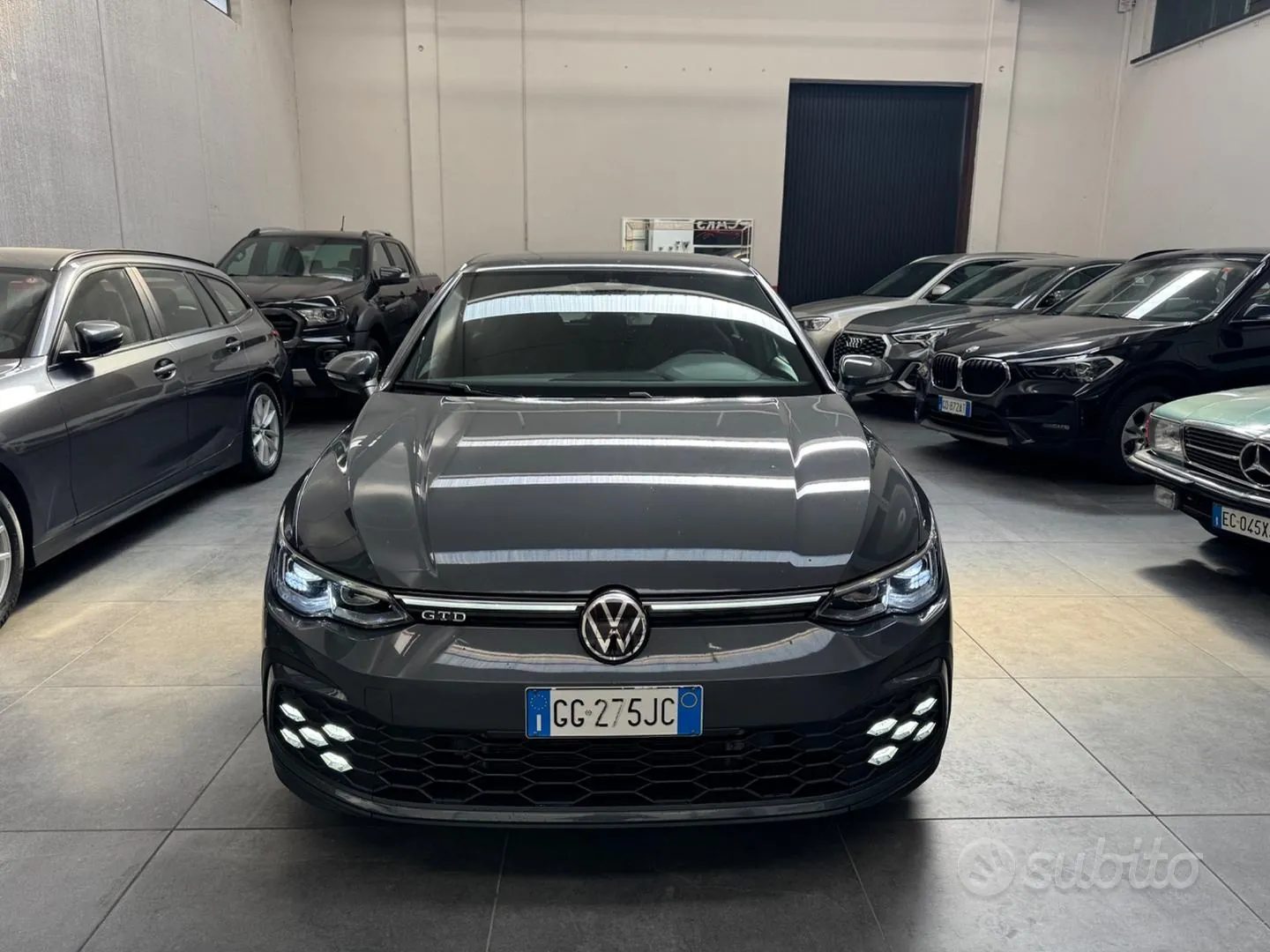 Volkswagen Golf 2021 photo 2
