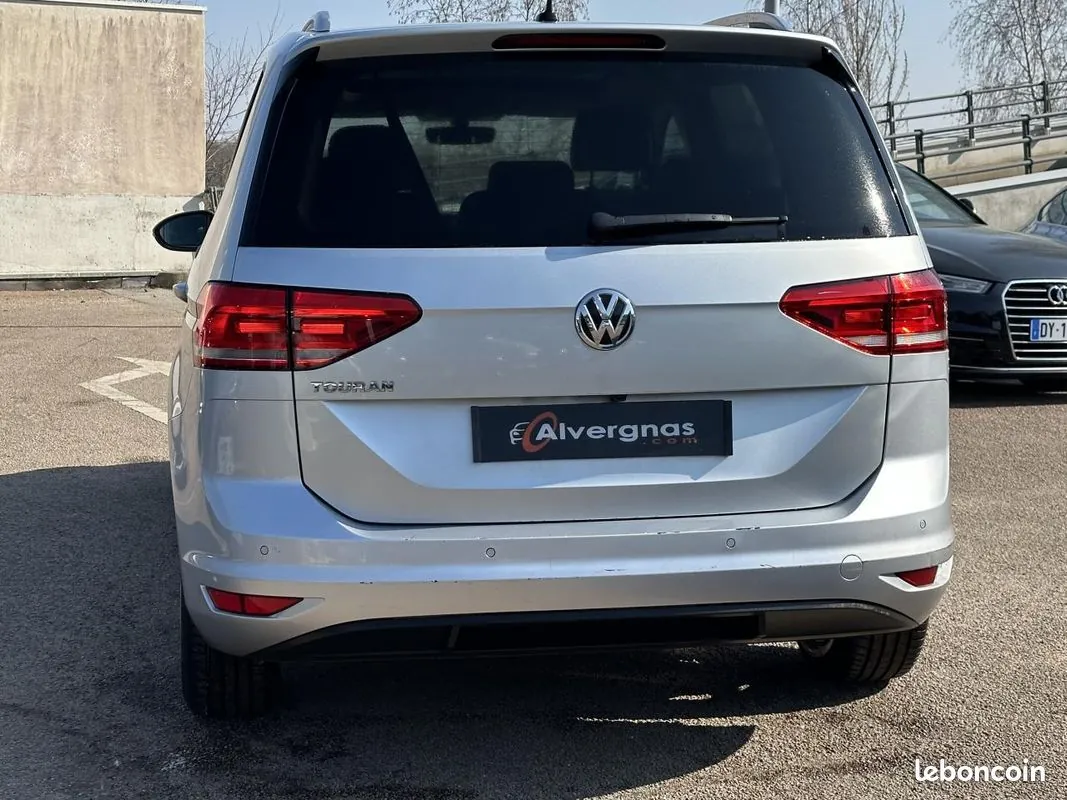 Volkswagen Touran 2018 photo 5