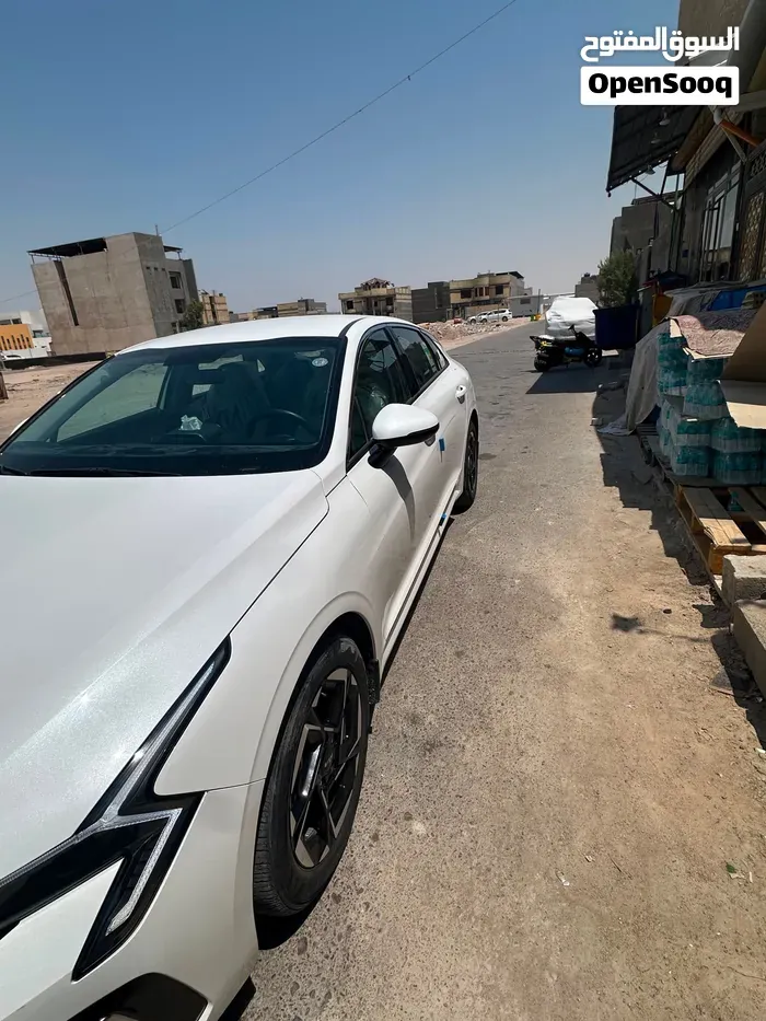 Kia K5 2025 photo 4