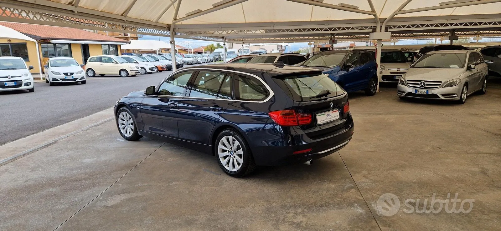 BMW 318D Touring 2015 photo 2