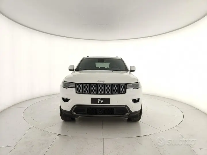 Jeep Grand Cherokee 2020 photo 2