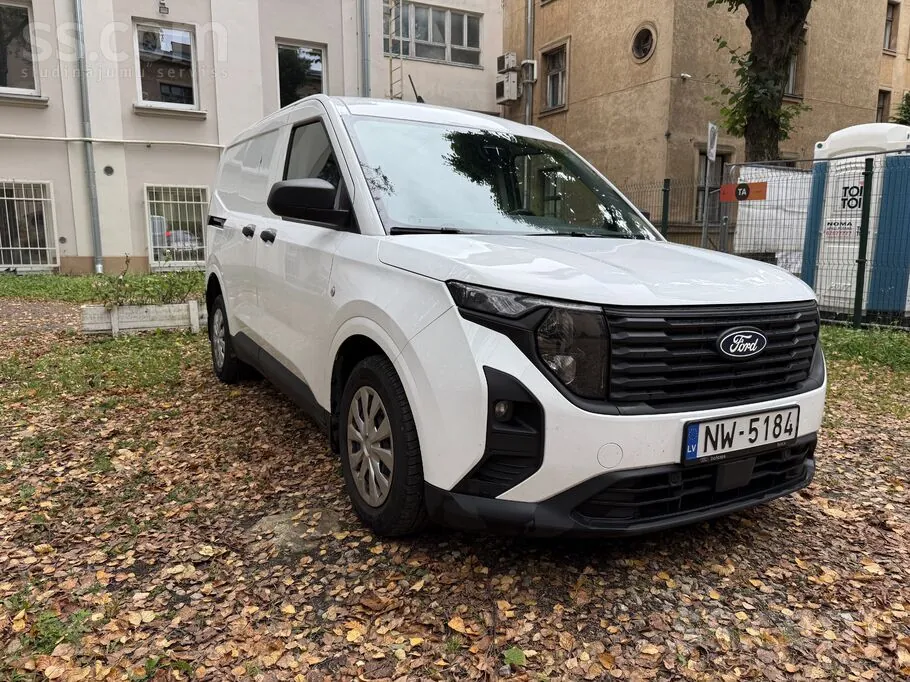 Ford Transit Courier 2024 photo 4