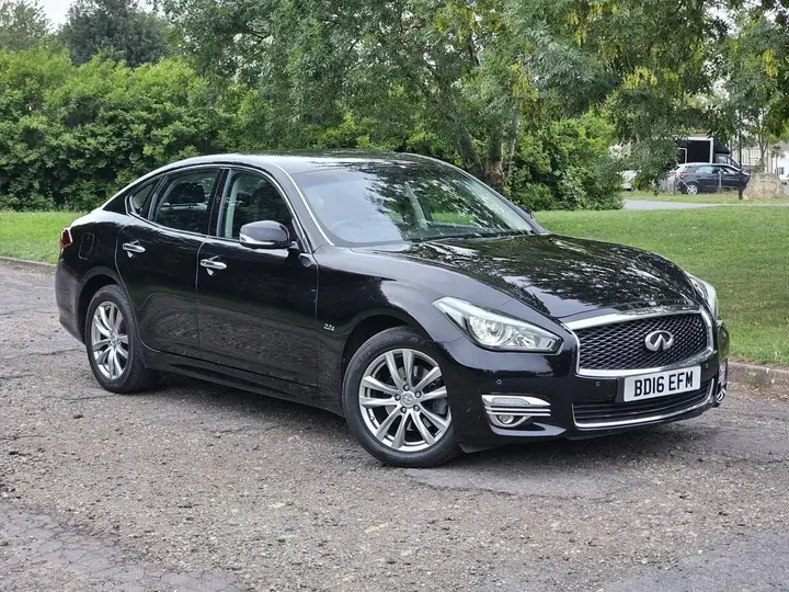 Infiniti Q70 2016 photo 4