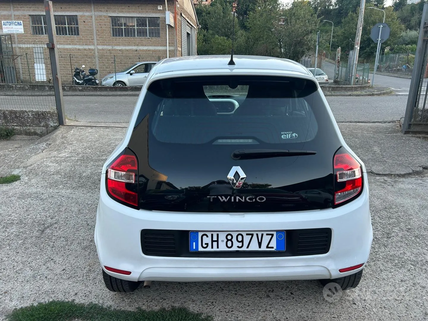 Renault Twingo 2017 photo 2