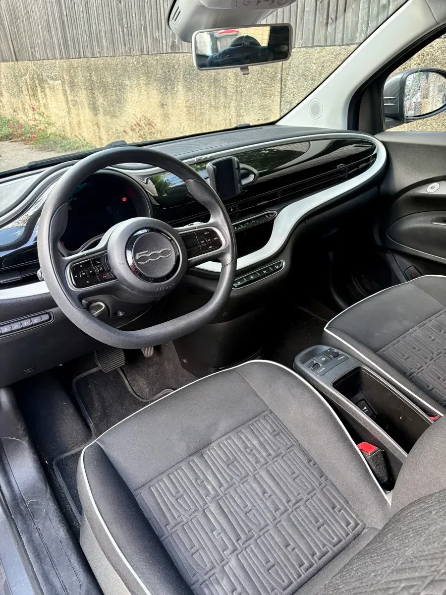 Fiat 500E 2022 photo 3