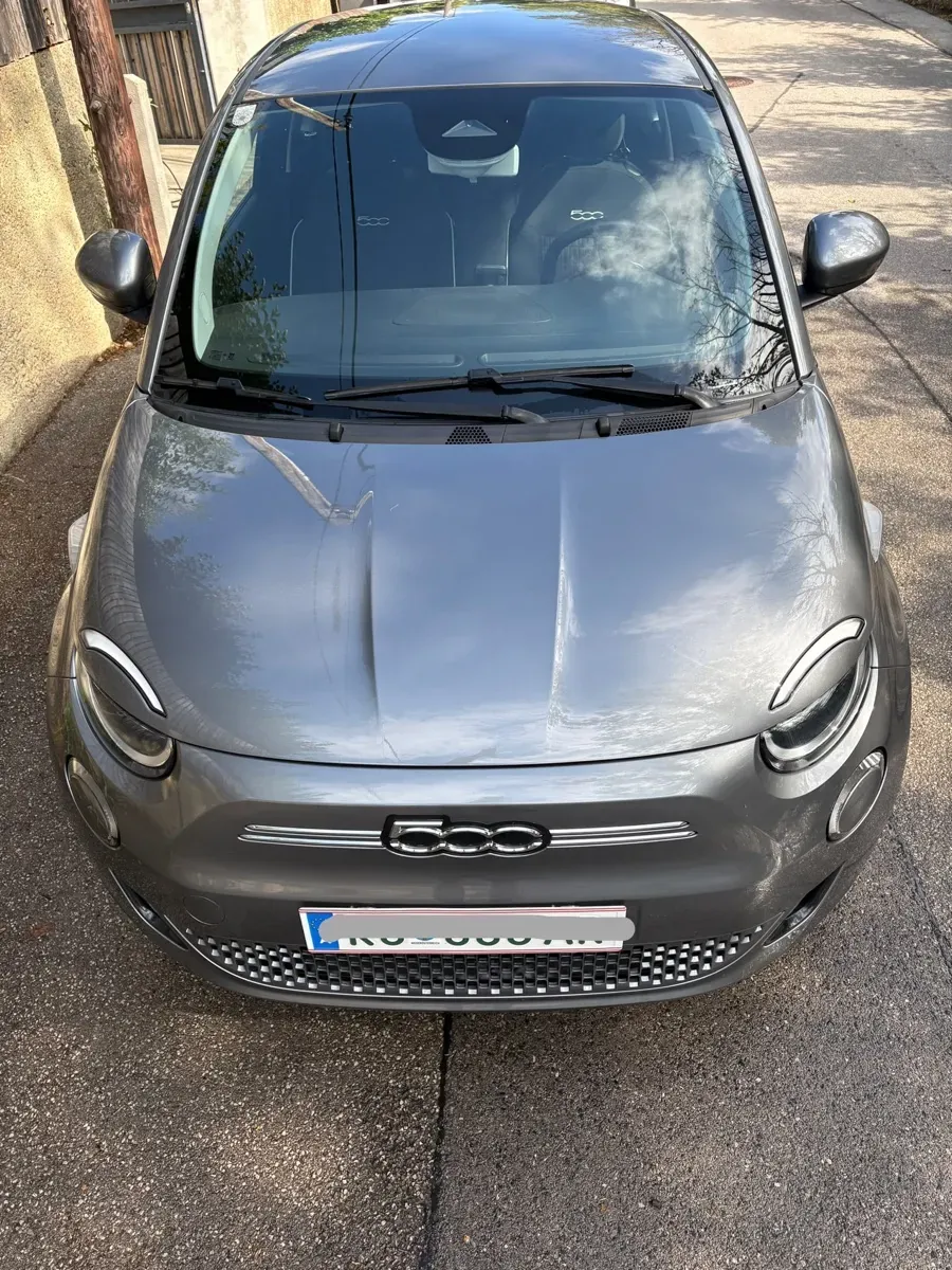 Fiat 500E