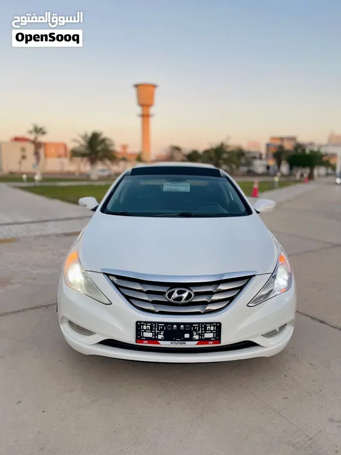Hyundai Sonata 2012 photo 4