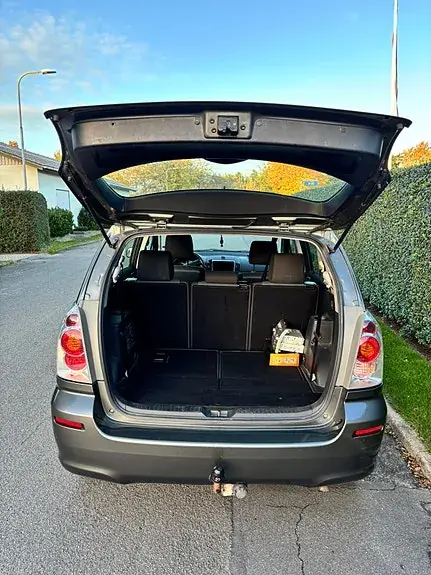 Toyota Corolla Verso 2006 photo 3
