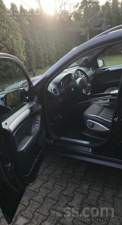 Mercedes-Benz Ml 350 2011 photo 2