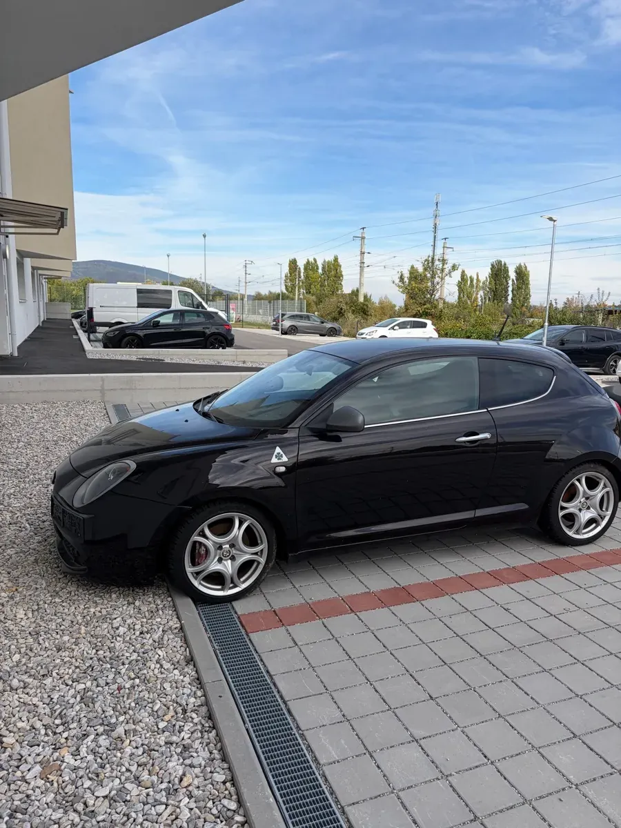 Alfa Romeo Mito 2011 photo 3