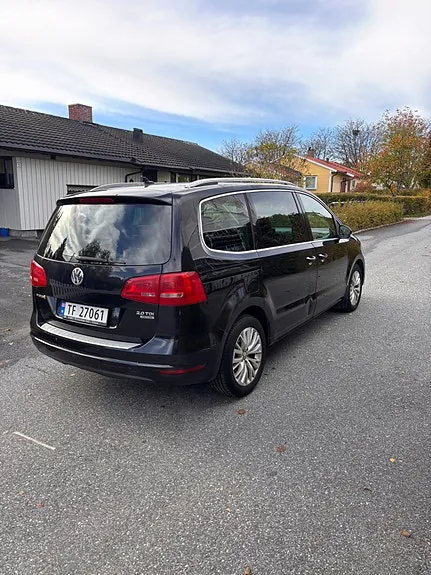 Volkswagen Sharan 2012 photo 4