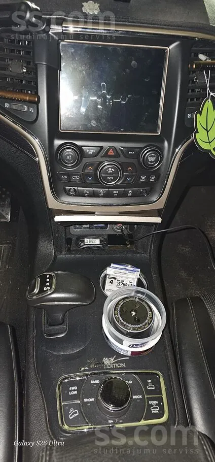 Jeep Grand Cherokee 2014 photo 3