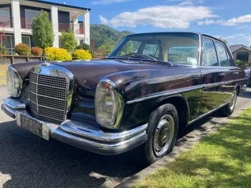 Mercedes-Benz 280 1971 photo 2