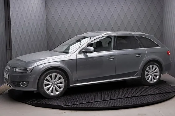 Audi A4 Allroad 2015 photo 2