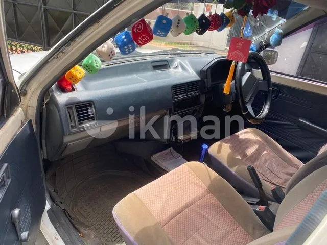 Mazda Familia 2001 photo 3
