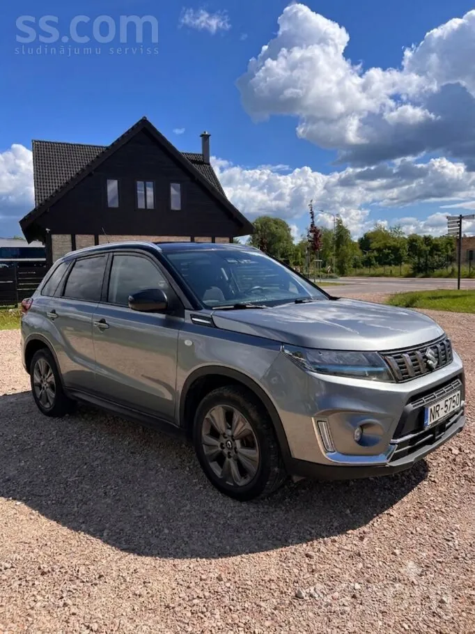 Suzuki Vitara 2023 photo 2