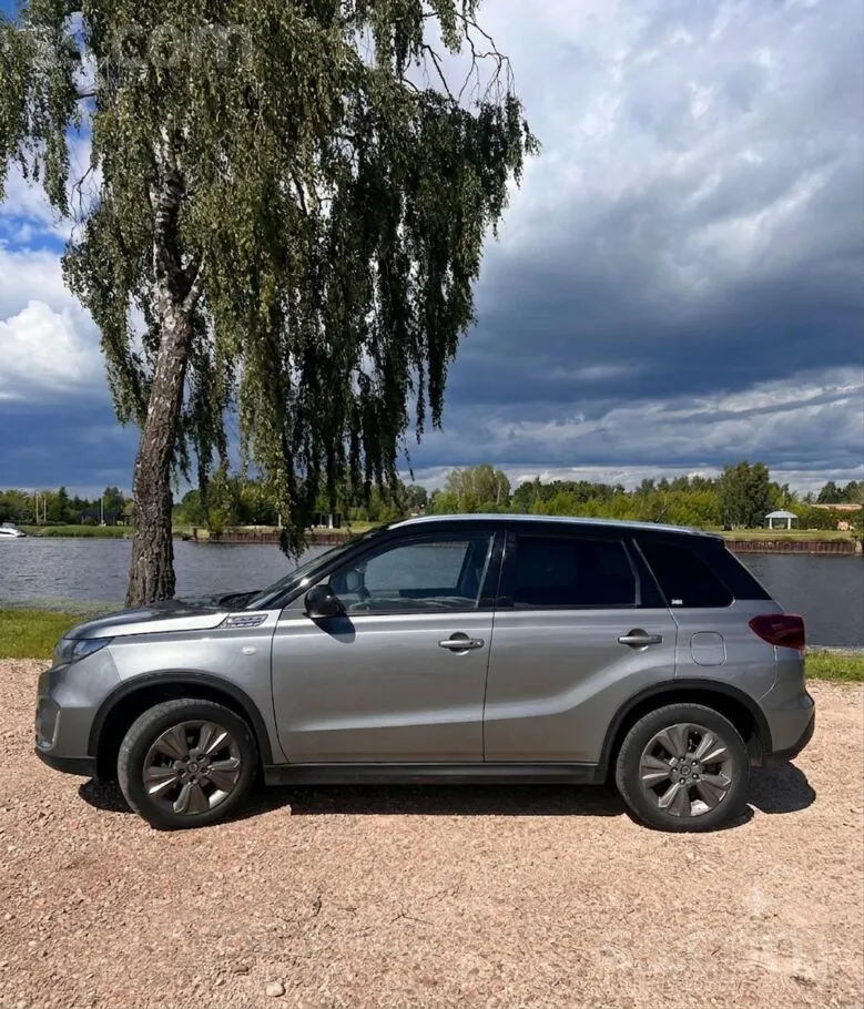 Suzuki Vitara 2023 photo 3