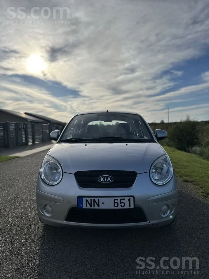 Kia Picanto 2009 photo 2