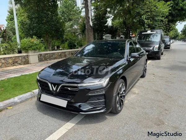 Vinfast Lux A2.0 2019 photo 2