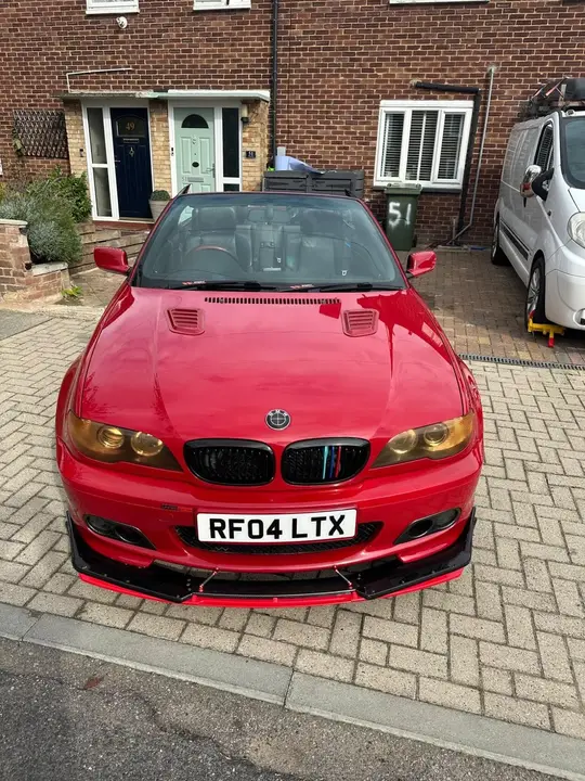 BMW 325I 2004 photo 2