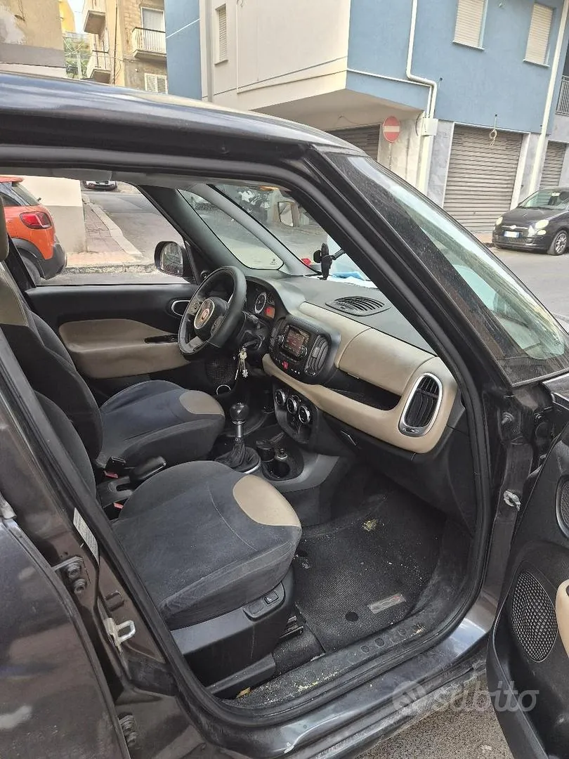 Fiat 500L 2014 photo 3