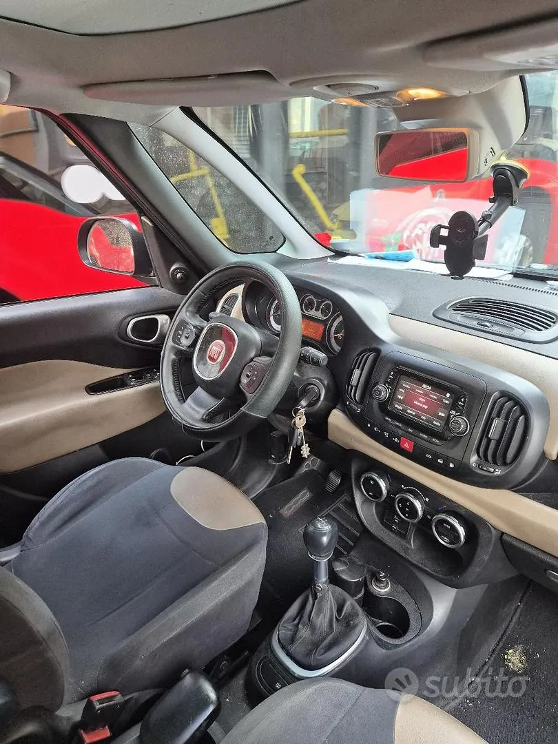 Fiat 500L 2014 photo 2