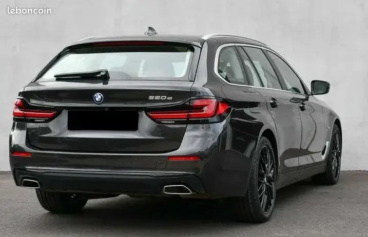 BMW Série 5 2022 photo 3